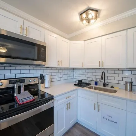 Ov Mosaic - Aloe Suite